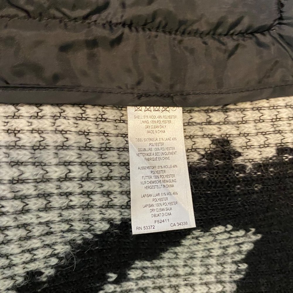 French Connection Black & White Wool Blend Zip Front Poncho S/M - Picture 9 of 16